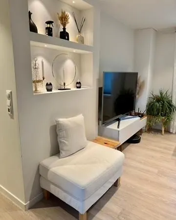 شقة Cozy Modern 2-bedroom