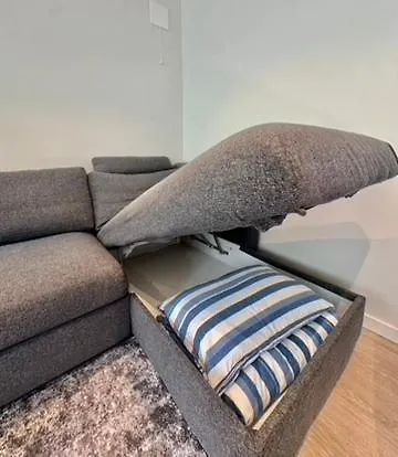 Cozy Modern 2-bedroom شقة *
